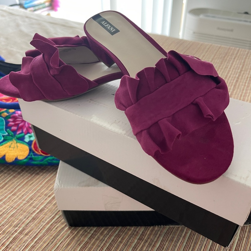 Alfani Women's Ruffled Slide Sandals - Purple